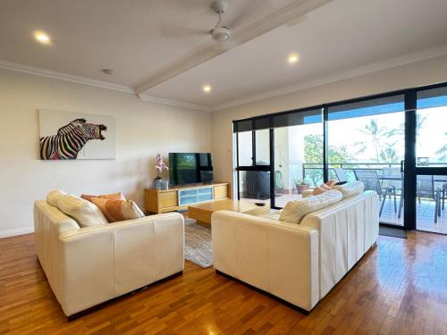 North Ward Apartment | Townsville Beachfront Apartment on the Strand - 2