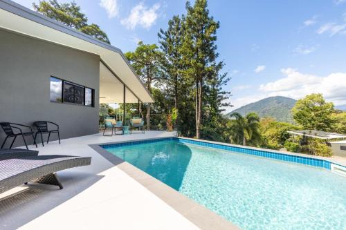 Brinsmead House | Treetops Retreat