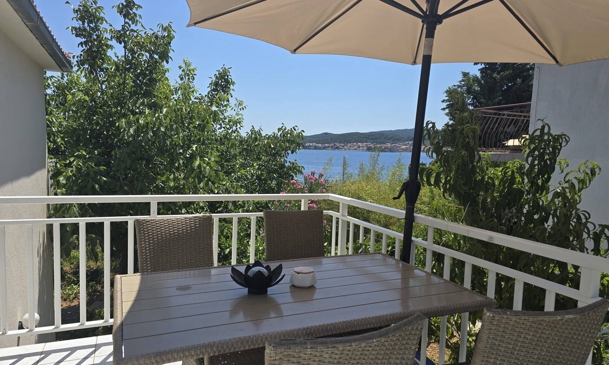 Kuciste Apartment | Two bedroom apartment near beach Kučište - Perna, Pelješac (A-4542-b)