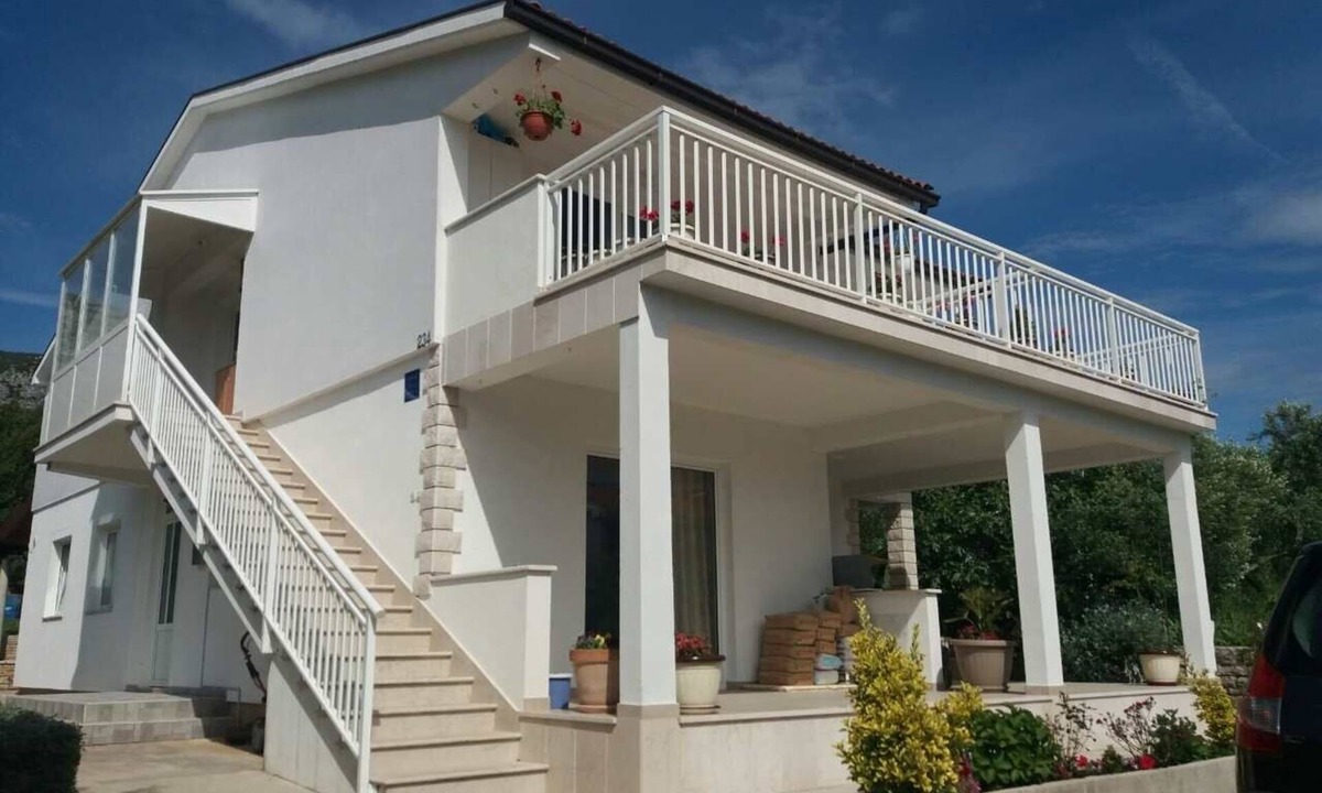 Kuciste Apartment | Two bedroom apartment with terrace and sea view Viganj, Pelješac (A-13241-a)