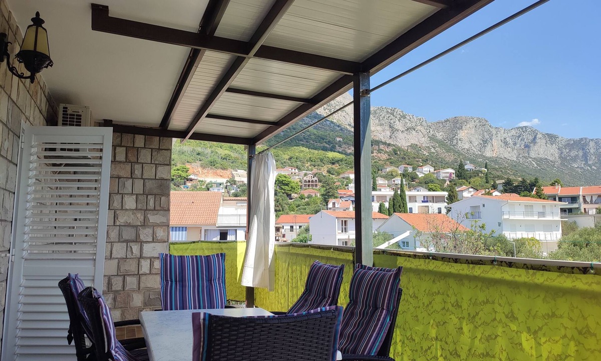 Podaca Apartment | Two bedroom apartment with terrace and sea view Podaca, Makarska (A-2576-b)