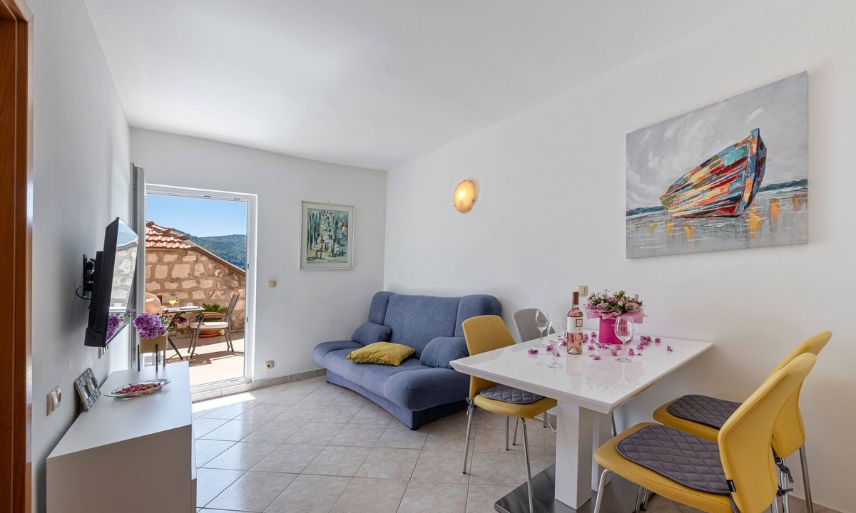 Slano Apartment | Two bedroom apartment with terrace and sea view Slano, Dubrovnik (A-2682-a)