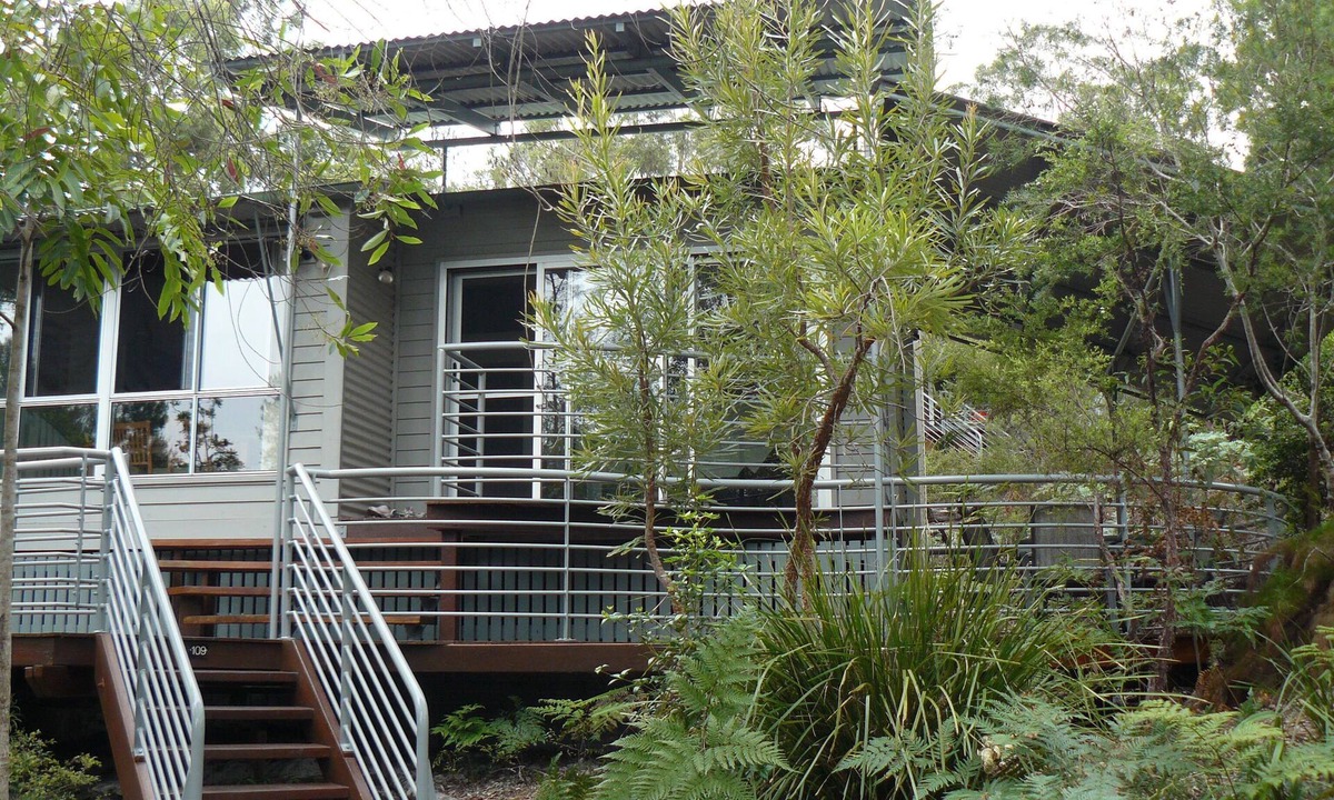 Kingfisher Bay Villa | Villa by the Beach @ Kingfisher Bay Resort. Family friendly + ideal for couples