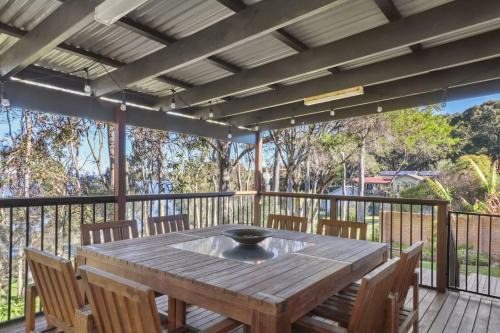 Tegerin House | Waterside Whispers
