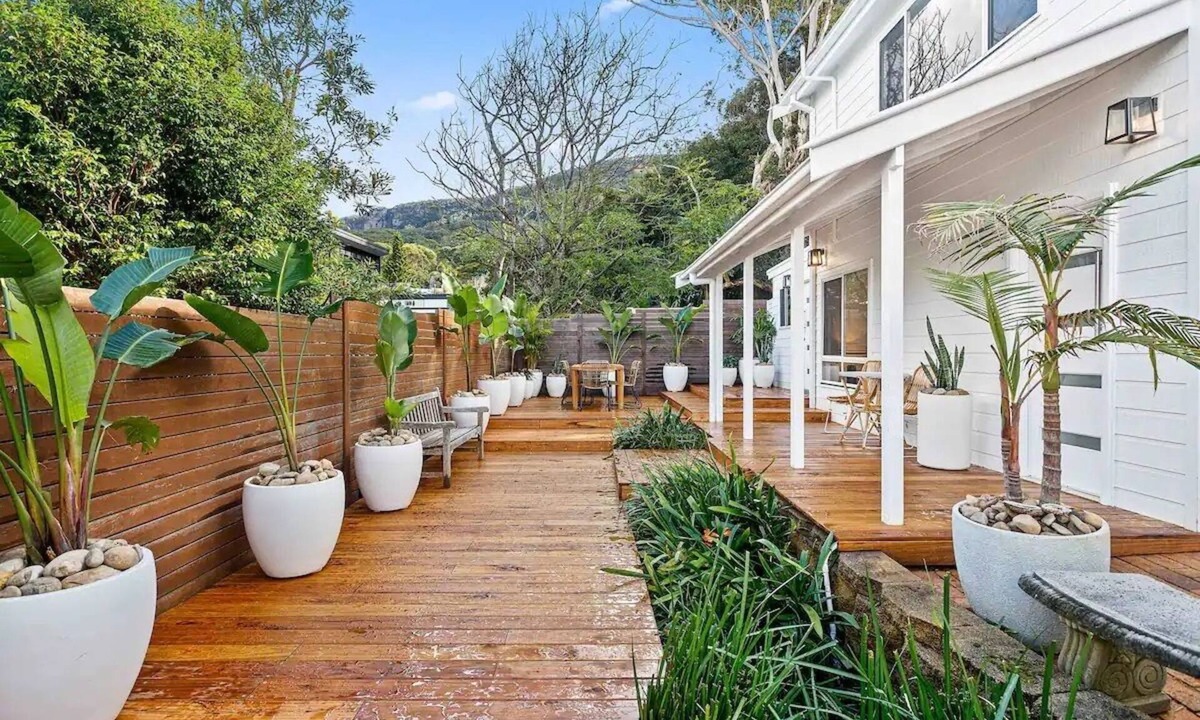 Wombarra Cottage | Wombarra Luxe Cottage - Five Minute Walk to the Beach