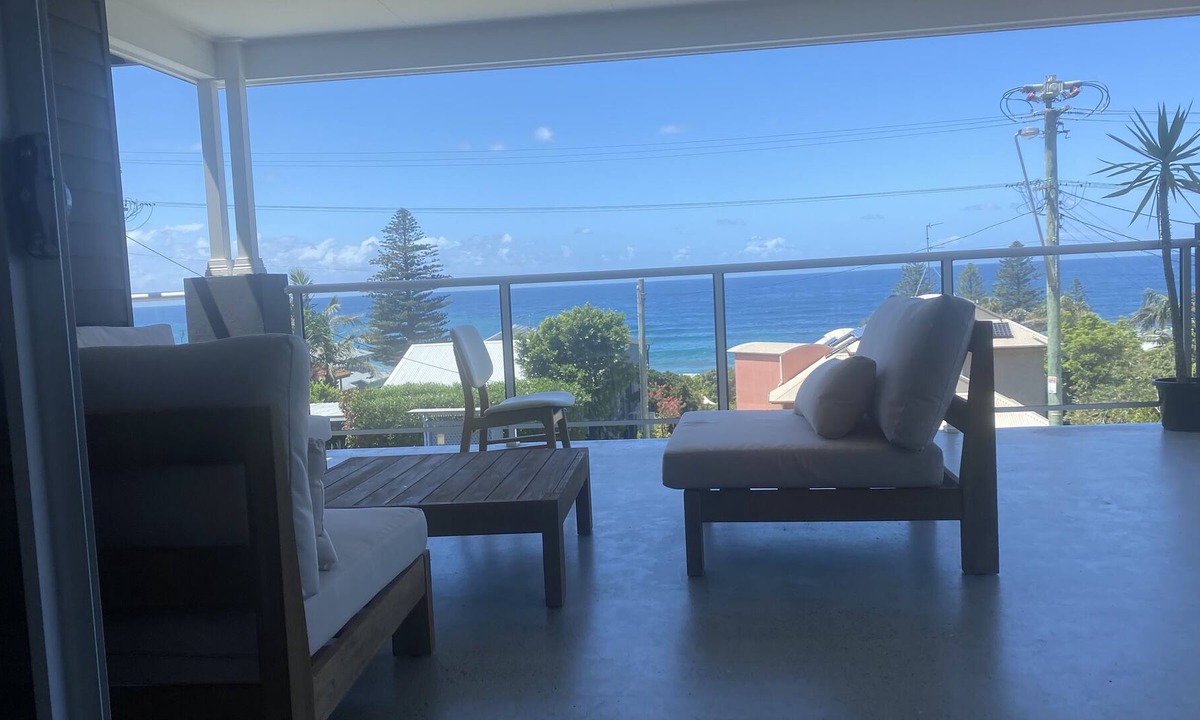 Wombarra House | Wombarra Sea View House on Lawrence Hargrave Drive