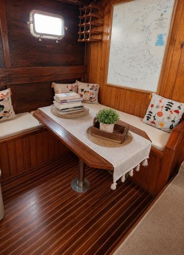 Bodrum City Center Boat Rental | Yakamoz