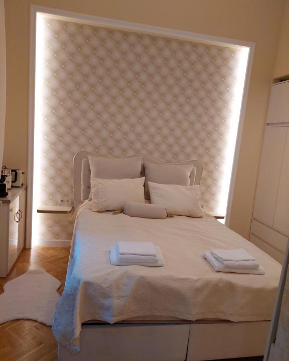 Rozsadomb House | Zati Suite