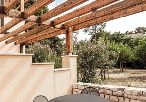 4 * apartments superior/2pax studio-l in Zaton
