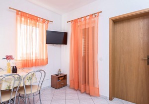 Apartment Ivo - 400 m from sea: A4(2+1) - Orebic, Peljesac peninsula, Croatia