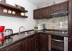 Awesome home in Duboka