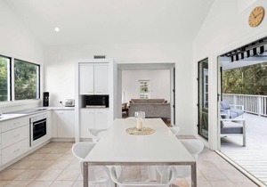 Mac's Beach House by HolidayCo. in MacMasters Beach