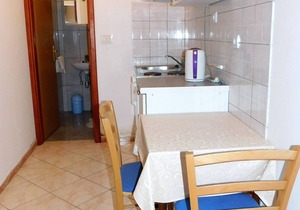 Three bedroom apartment with terrace and sea view Brna, Korčula (A-4333-b)