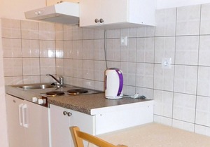 Three bedroom apartment with terrace and sea view Brna, Korčula (A-4333-b)