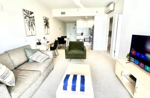 South Townsville Apartment | 1 Bed Apartment on Palmer St