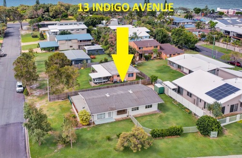 Rainbow Beach House | 13 Indigo Avenue - 'Indigo Sands' - Rainbow Beach. Beds made for arrival. Close to beach