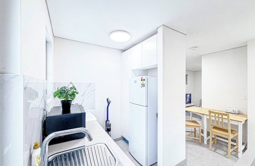 Arncliffe House | 1BR Granny Flat/Free Parking/Near Airport & Train