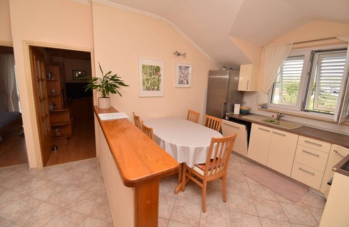 Srebreno Apartment | 2 bedroom apartment with garden