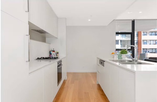 Macquarie Park Apartment | 2 Bedroom APT with Parking, Pool & Gym Elevated View Light Airy Retreat