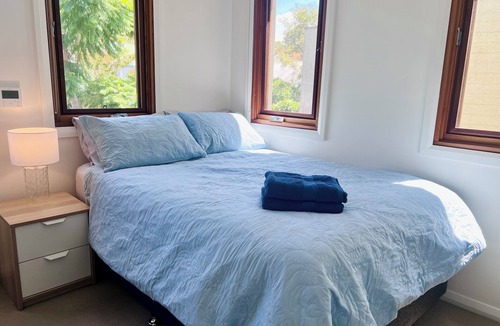 Alexandria House | 3 Bedroom Terrace House at Prime Location. 7 minutes to CBD!