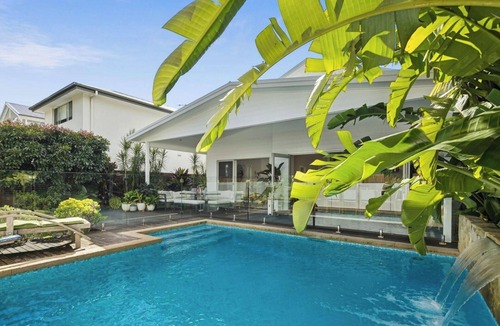 Freshwater House | 4 Bedroom Family Home With Pool - Freshwater