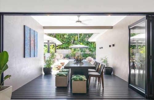 Port Douglas Apartment | 4 Bedroom Luxury House in Port Douglas