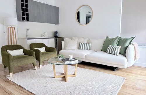 Terrigal House | 4-bedroom townhome in lovely Terrigal with AC for relaxing stays