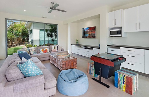Dicky Beach House | 4 Mackay Street Dicky Beach