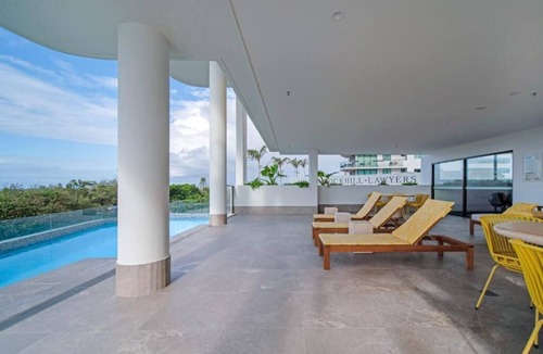 Maroochydore Apartment | 701 Sakara - Luxury Dual-Level Beachside Retreat
