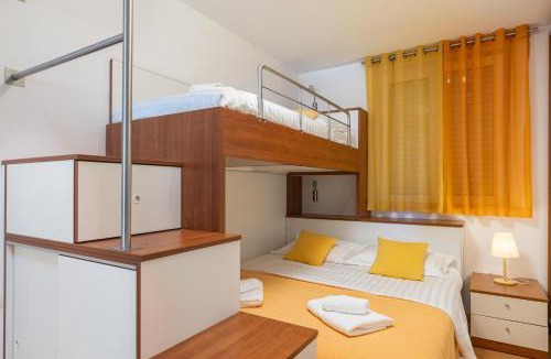 Gruz Apartment | Adriatic Charm: Coastal Heaven of Dubrovnik