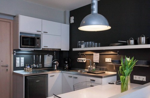 Exarhia Apartment | #AH32 Grey Studio