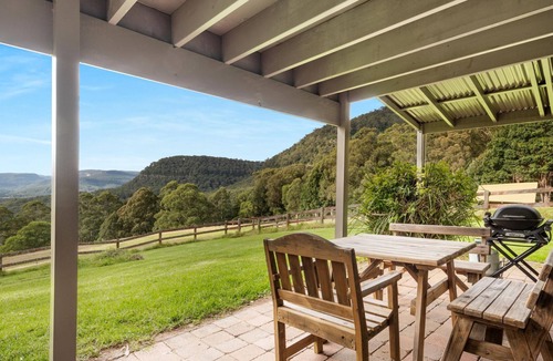 Shoalhaven City Council House | Alcheringa Cottage - Amazing location with views!