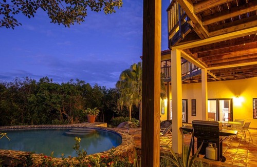 Little Trunk Bay Villa | Amani 2BR (3Pax) - Stunning Perfect Getaway