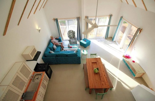 Fumba Bed & Breakfast | Amazing 9-bedroom bed & breakfast with AC in peaceful Fumba