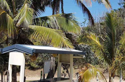 Happy Valley House | Annabell's Parker Place Fraser Island, centrally located for exploring Island.