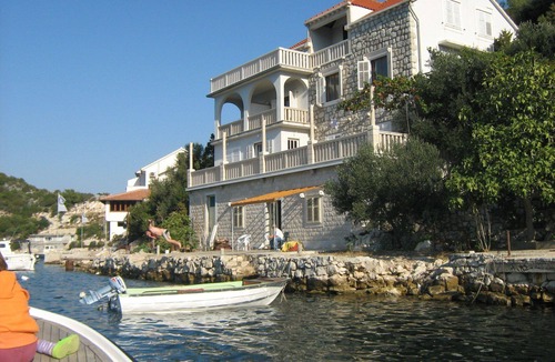 Zaklopatica Apartment | Apartment Milan (103801-A1) - Zaklopatica - island Lastovo