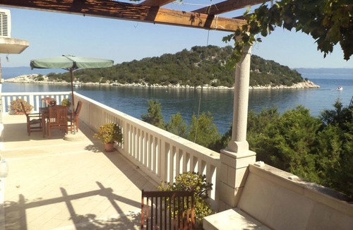 Zaklopatica Apartment | Apartment Milan (103801-A7) - Zaklopatica - island Lastovo