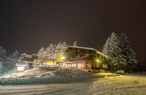 Giswil Apartment | Apartment house in the ski area