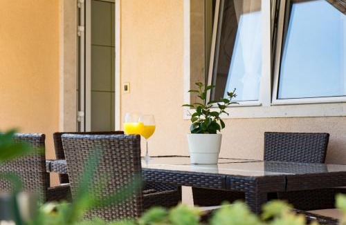 Medvinjak Apartment | Apartment Rose