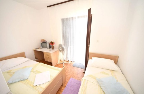 Orebic Apartment | Apartment Smilje - good location & parking: R3(2) - Orebic, Peljesac peninsula, Croatia