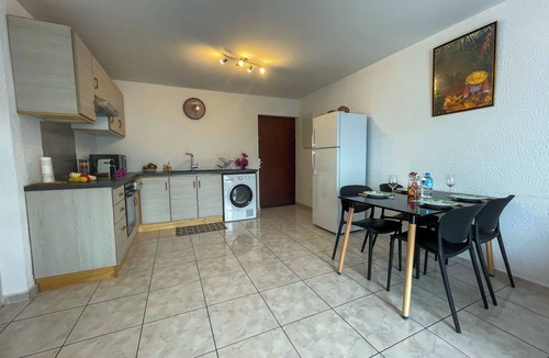 Pirae Apartment | Apartment Tahiti near hospital, wifi,A&C,Swimming pool