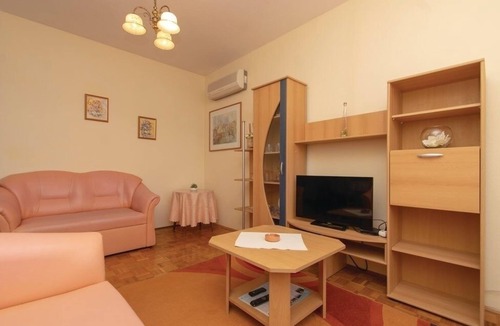 Orebic Apartment | Apartment Zdravko - comfortable & close to the sea: A1(4) - Orebic, Peljesac peninsula, Croatia