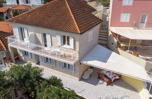 Cove Tri Zala (Zrnovo) Apartment | Apartments Čedomir, (14067), Korčula, hr