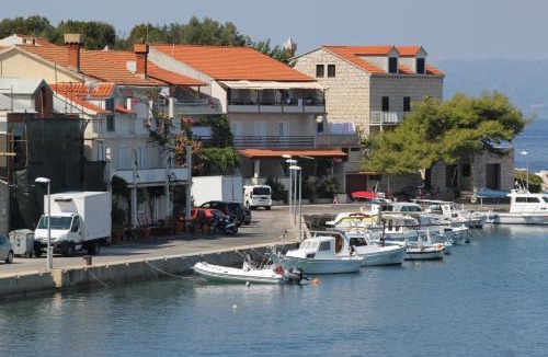 Zaklopatica Apartment | Apartments by the sea Zaklopatica, Lastovo - 8341