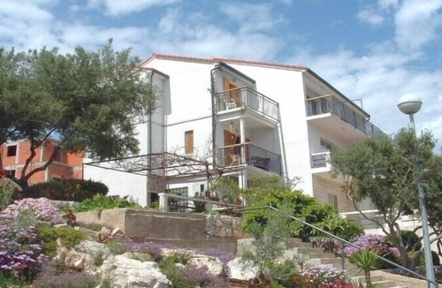 Pasadur Apartment | Apartments Ljiljana, (16038), Pasadur, hr