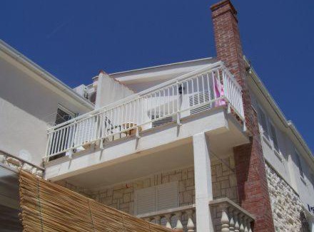 Komarna Apartment | Apartments Mediteraneo