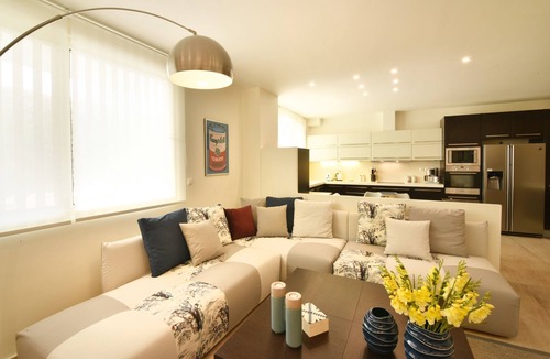 Elliniko Villa | Aqua Villa - Exclusive villa with indoor pool and spa in Athens Riviera