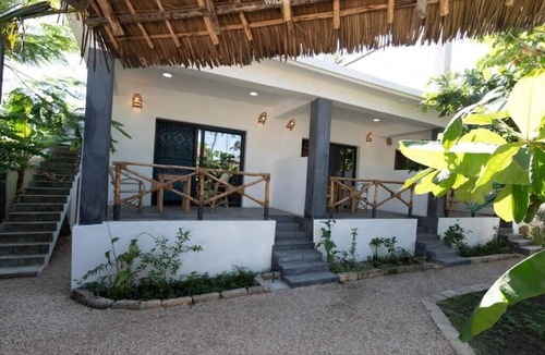 Pingwe Villa | Artists' Villa Sleep&Dream