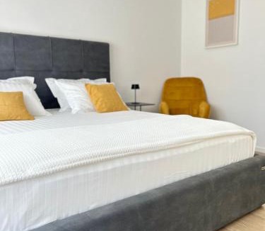 Cove Tri Zala (Zrnovo) Apartment | AURUS