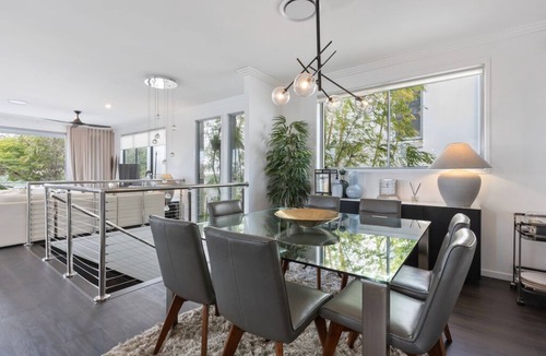Balmoral House | Balmoral House Retreat